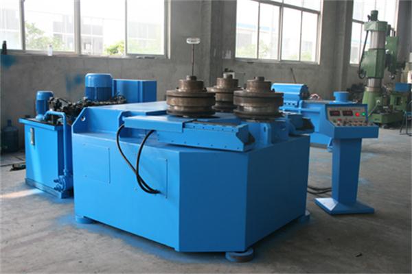 探訪法蘭成型機(jī)操作知識大全，看完全懂了！